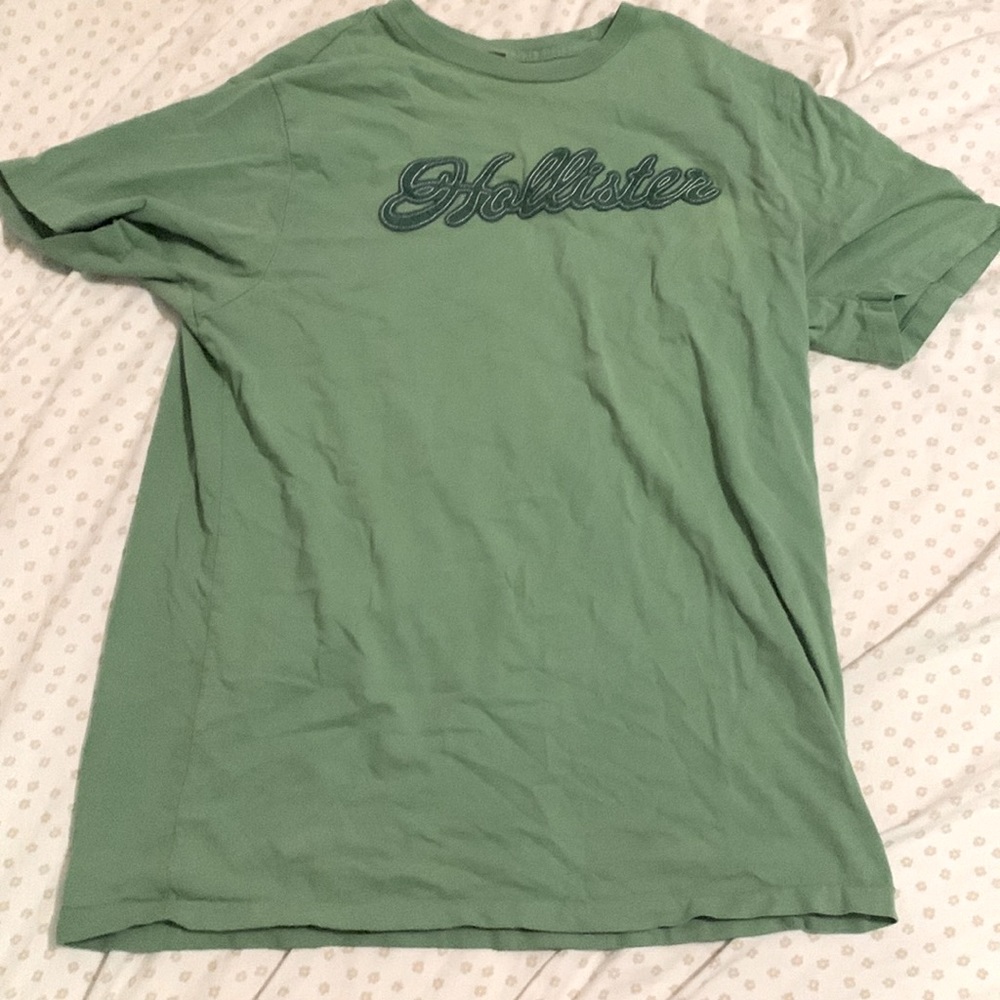 Hollister shirt